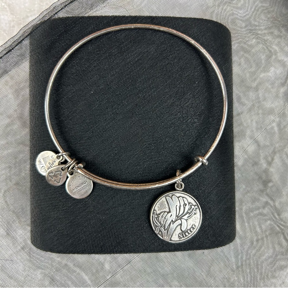 ALEX AND ANI SISTER CHARM SILVER TONE ADJUSTABLE BRACELET Timeless Classic